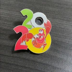 Disney pin - sebastian from little mermaid